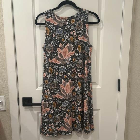 Loft Swing Dress - Picture 2 of 5